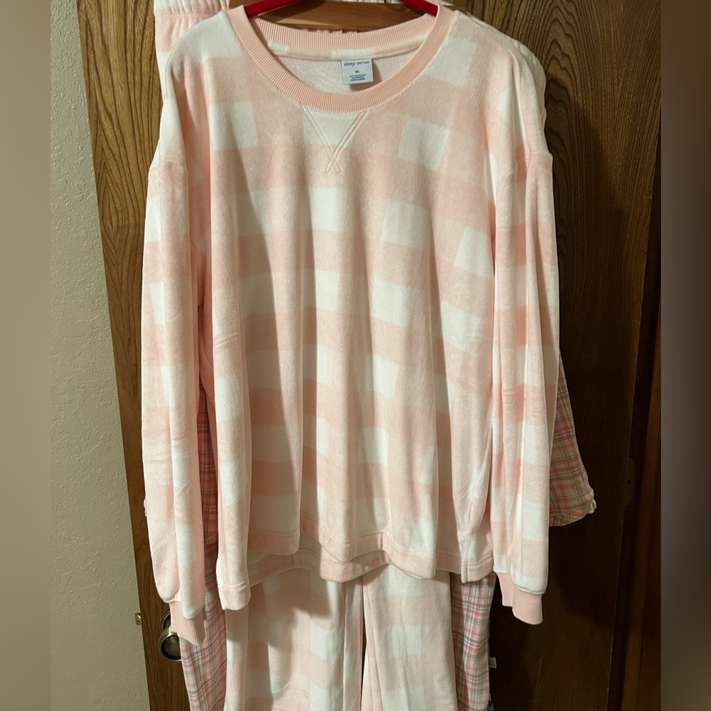 Sleep Sense Loungewear / Pajama set. XL